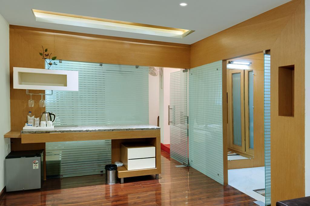 Hotel Balaji Central Ratlām Kamer foto